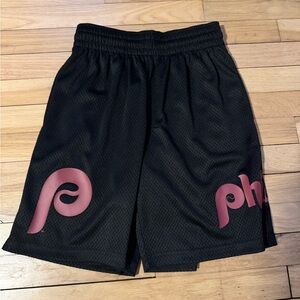 New Era Black Philadelphia Phillies Shorts